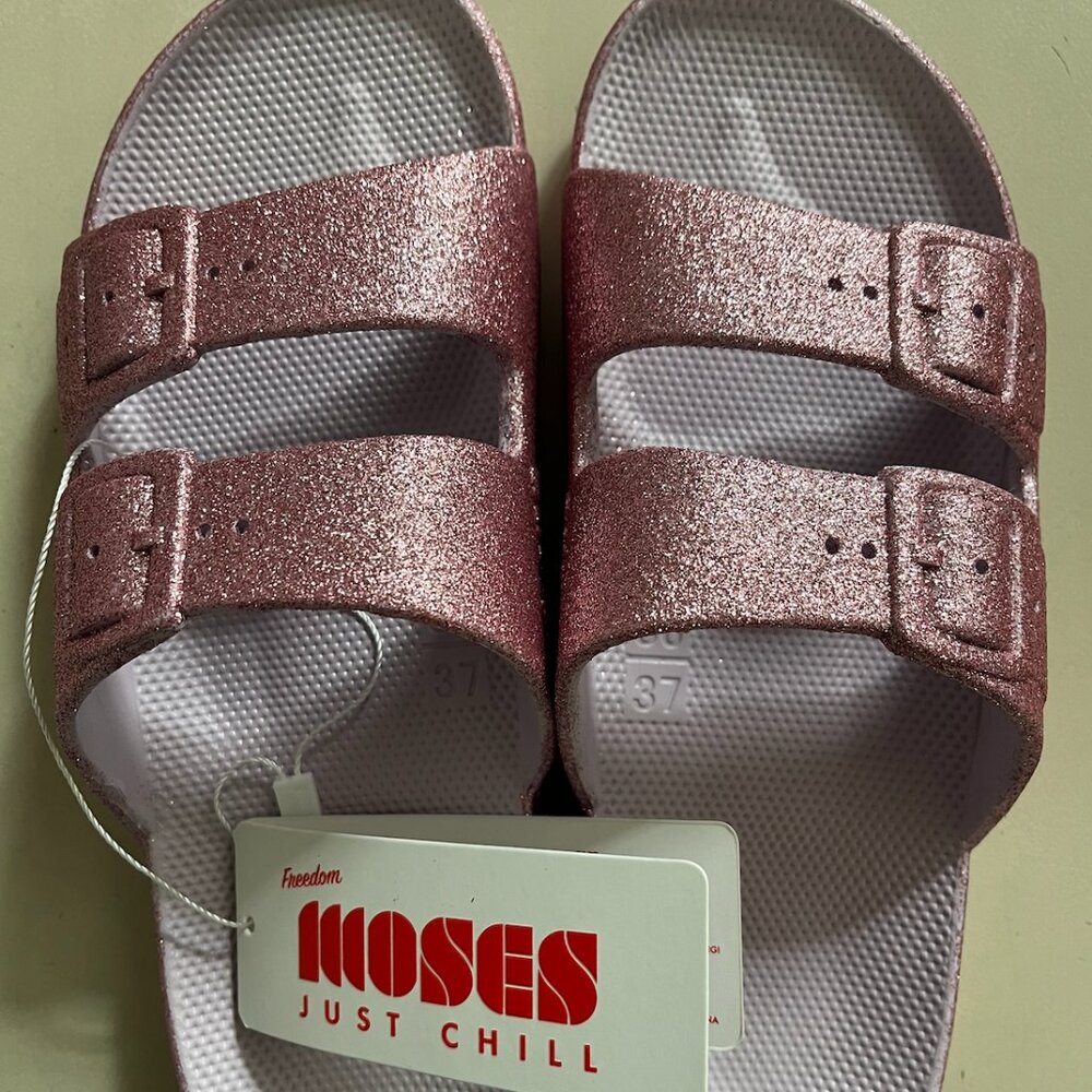 NWT Freedom Moses ISLA Glitter Slides 6/7